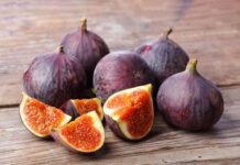 Сім’я на Херсонщині вирощує 45 сортів інжиру