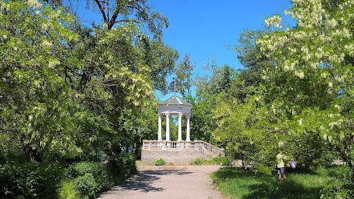 Парк ім. С. Фалдзінського – мальовничий пам’ятник садово-паркового мистецтва у Новій Каховці