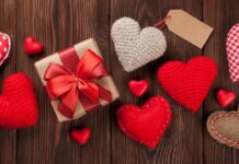 Подарунок на День закоханих: чим здивувати другу половинку