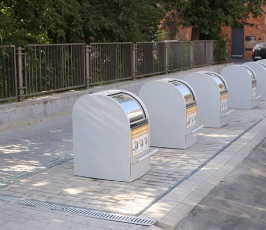 Міський голова Херсона розглядає перспективи встановлення підземних сміттєвих контейнерів у місті