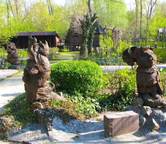 «Казкова діброва» – історія популярного місця у Новій Каховці