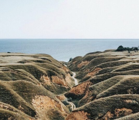 Станіславський каньйон: історія створення