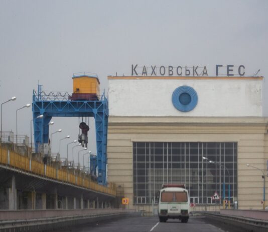 Каховська ГЕС: історія будівництва та цікаві факти